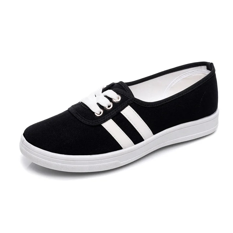 Versatile New Canvas Shoes Women's Little White Cloth Shoes ULZZANG Board Shoes Low Top Instagram Trendy Women's Shoes Fall 2024